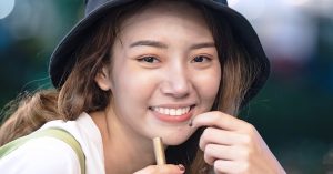 Read more about the article 陶瓷嵌體是什麼？和全瓷冠有什麼不一樣？